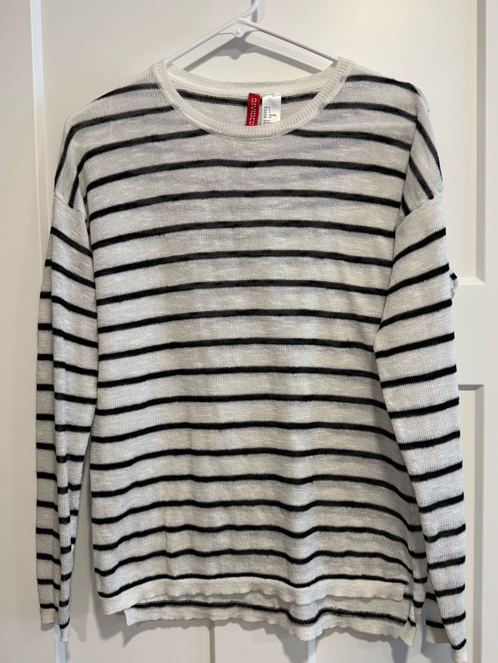 H&M Divided Striped Lightweight Knit Sweater-Size Small